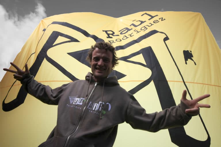 Pilote d'acro Raul Rodriguez