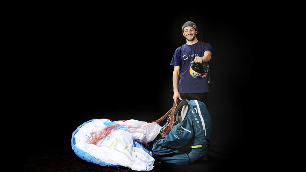 Tim Alongi mit dem ACRO 4